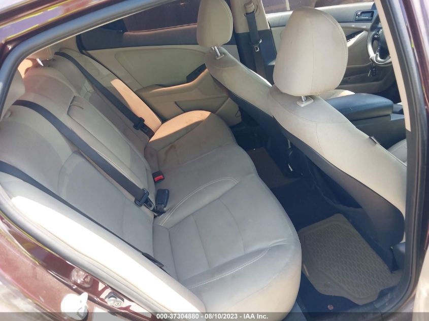 2013 KIA OPTIMA LX - 5XXGM4A73DG122409