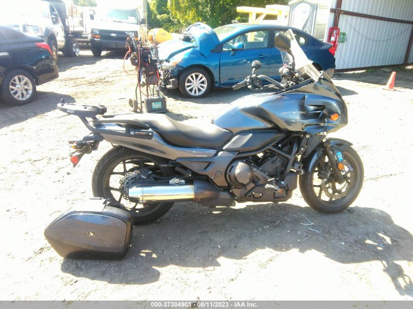 2015 HONDA CTX700 D JH2RC6948FK100214