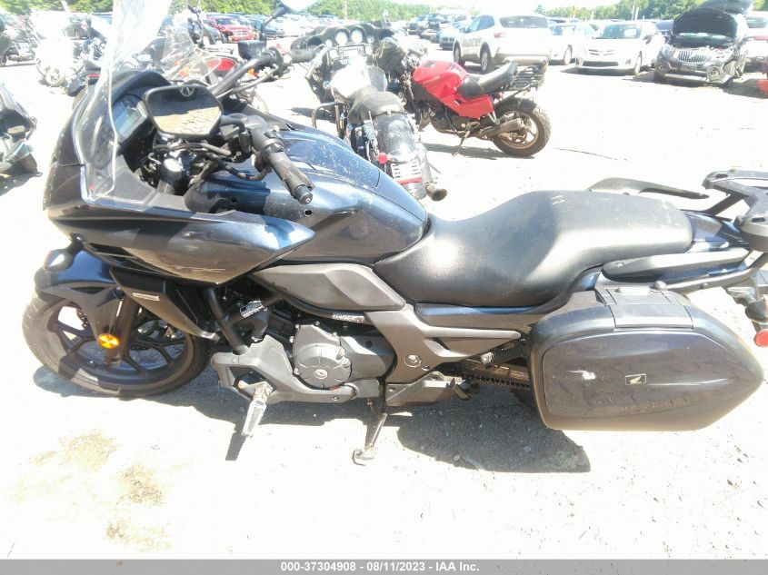2015 HONDA CTX700 D JH2RC6948FK100214