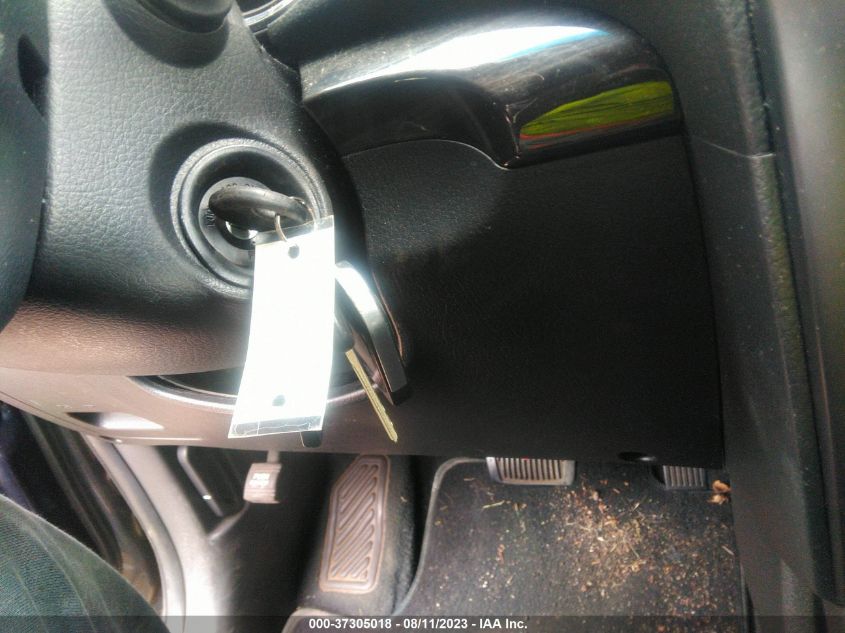 2013 KIA SORENTO LX - 5XYKTDA67DG394851