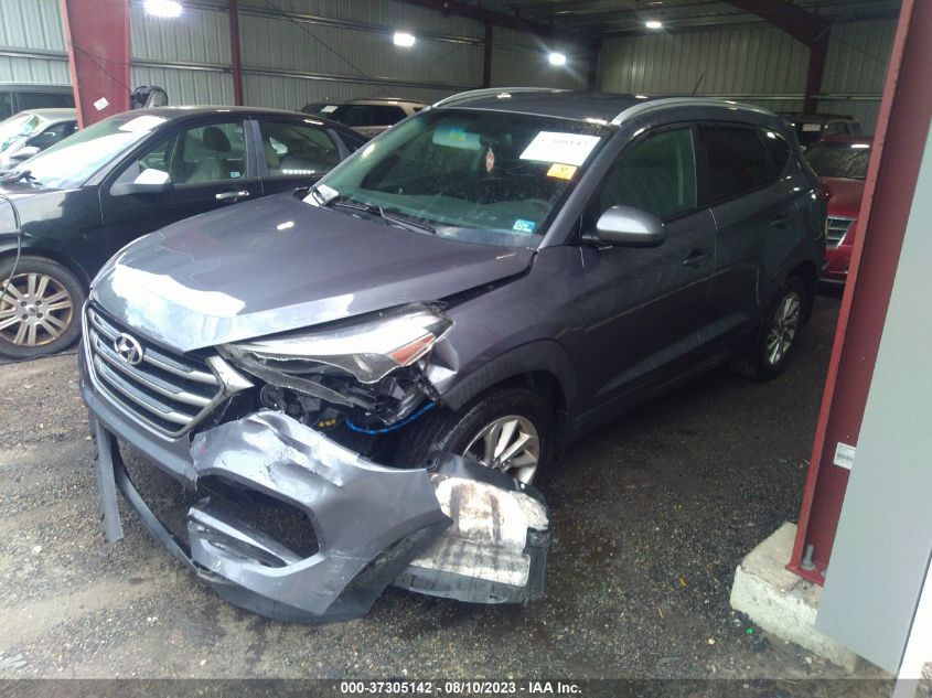 2016 HYUNDAI TUCSON SE - KM8J33A40GU073205