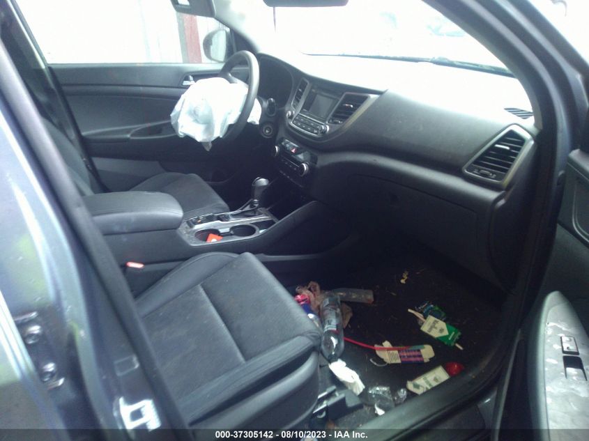 2016 HYUNDAI TUCSON SE - KM8J33A40GU073205