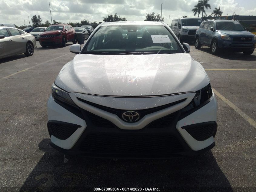2021 TOYOTA CAMRY SE - 4T1G11AK5MU415598