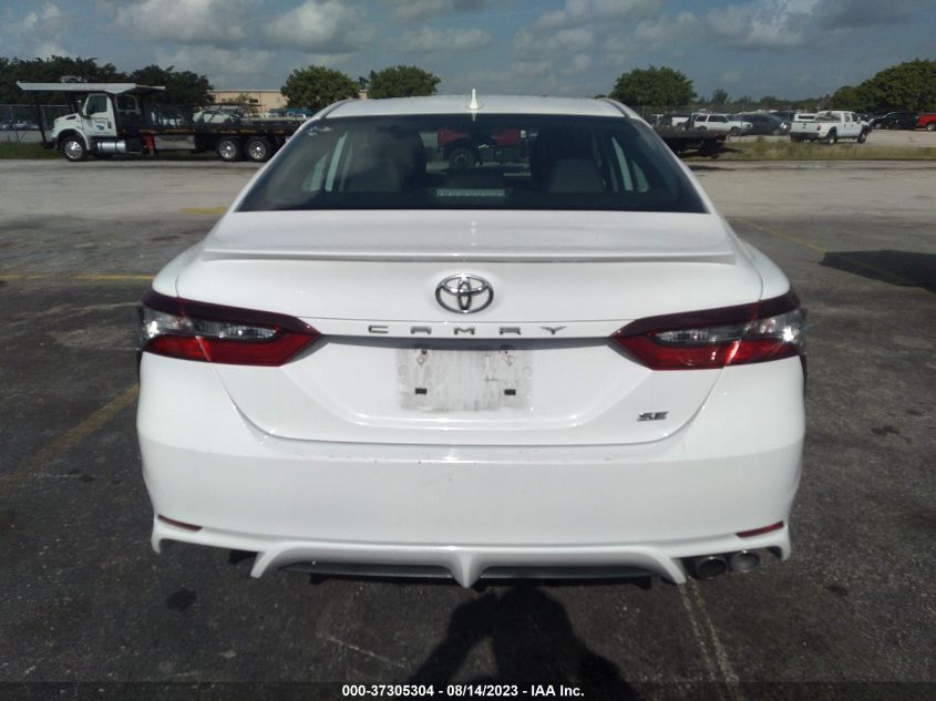 2021 TOYOTA CAMRY SE - 4T1G11AK5MU415598