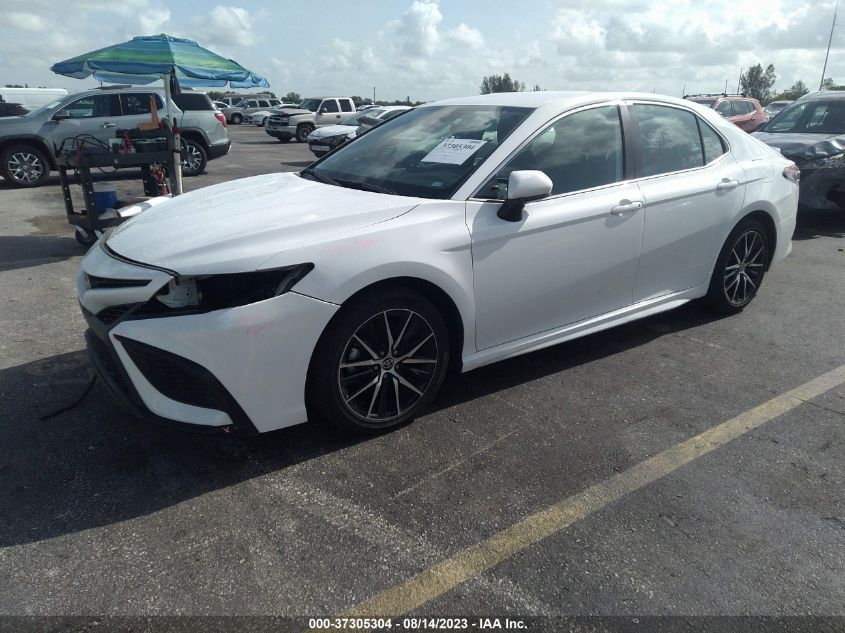2021 TOYOTA CAMRY SE - 4T1G11AK5MU415598