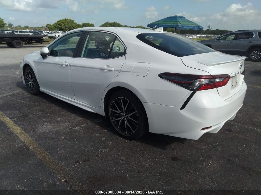 2021 TOYOTA CAMRY SE - 4T1G11AK5MU415598