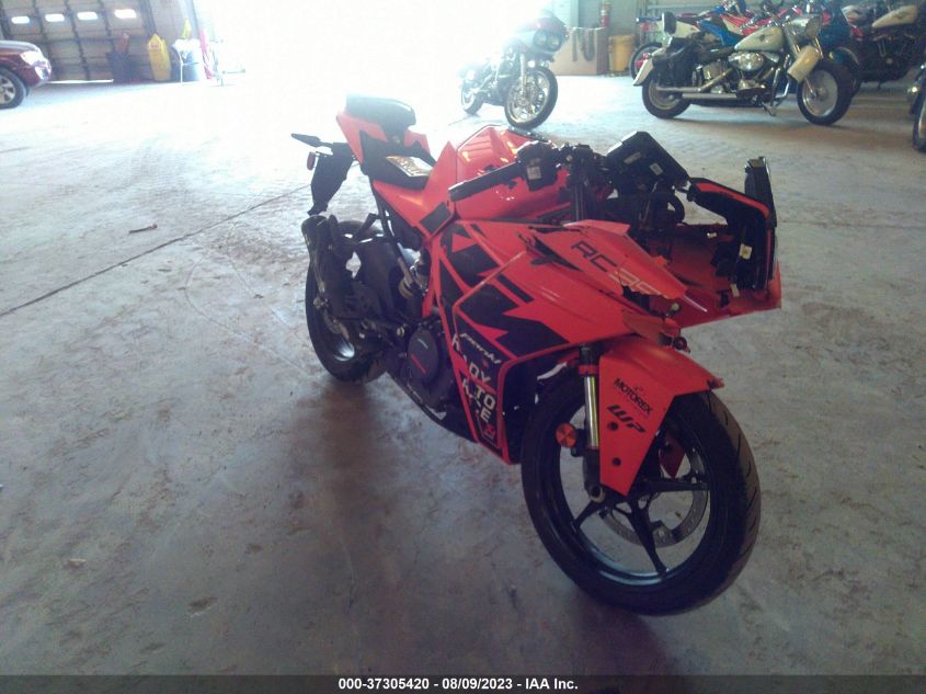 2023 KTM 390 RC MD2JYJ400PC229052