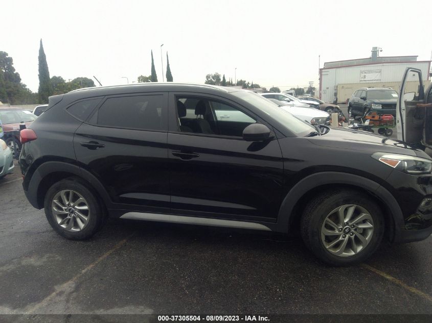 2017 HYUNDAI TUCSON SE - KM8J33A47HU488748
