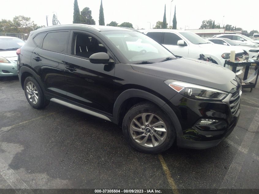 2017 HYUNDAI TUCSON SE - KM8J33A47HU488748