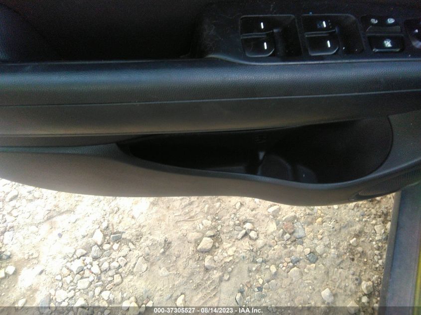 2016 KIA SOUL BASE - KNDJN2A23G7831544