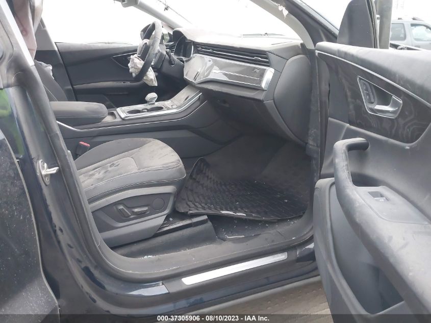 2023 AUDI Q8 PREMIUM WA1AVBF16PD016878