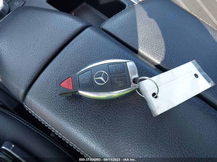 2013 MERCEDES-BENZ GL-CLASS GL 450 - 4JGDF7CE7DA242408