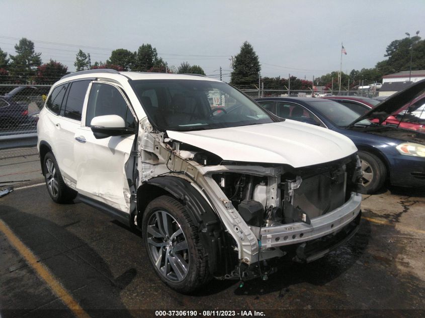 2017 HONDA PILOT TOURING - 5FNYF6H9XHB040106