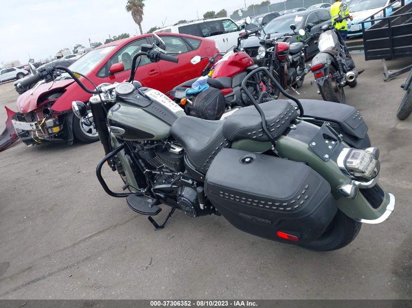 2021 HARLEY-DAVIDSON FLHCS - 1HD1YBK18MB022187