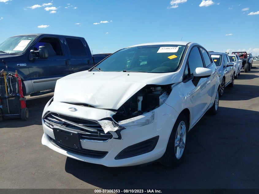 VIN 3FADP4EJ8JM115374 2018 FORD FIESTA SE