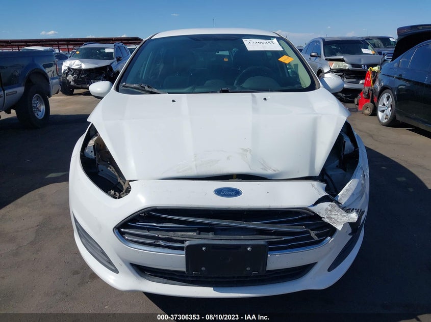 VIN 3FADP4EJ8JM115374 2018 FORD FIESTA SE