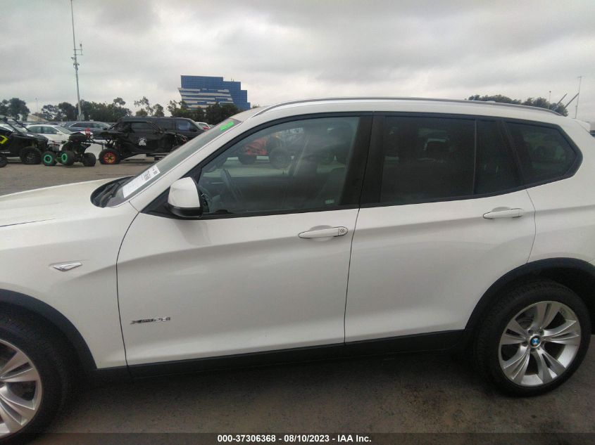 5UXWX9C53G0D90525 2016 BMW X3, photo no. 14