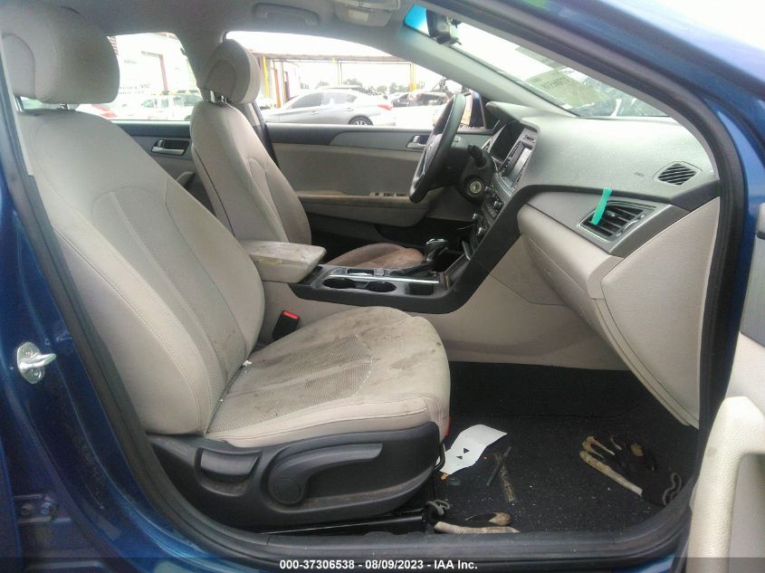 2017 HYUNDAI SONATA SE - 5NPE24AF5HH570813