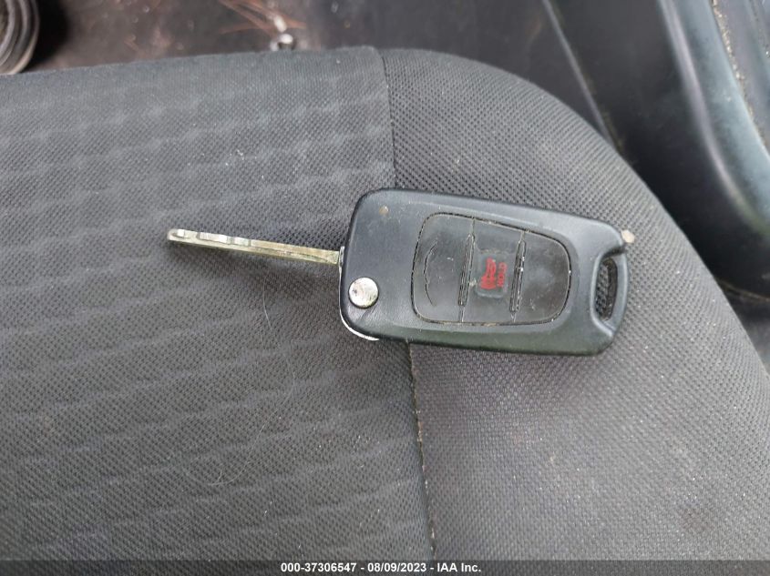2013 KIA SOUL BASE - KNDJT2A59D7632090