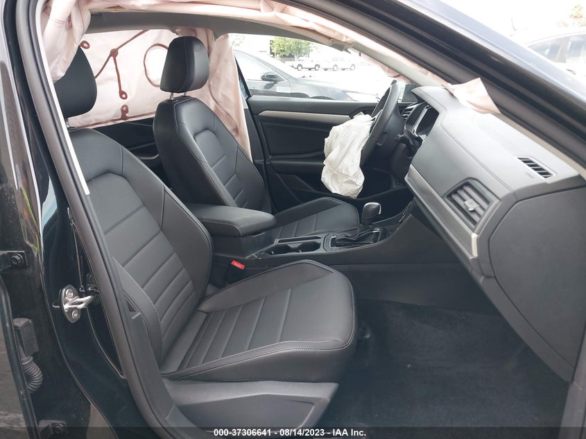 VIN 3VWC57BU2MM094132 2021 VOLKSWAGEN JETTA S/SE/R-LINE