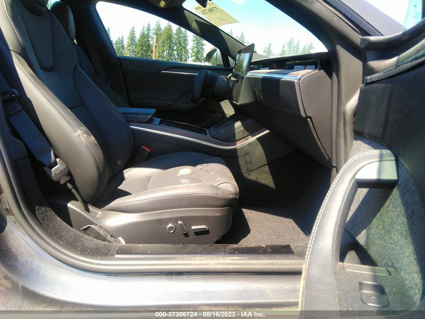 VIN 5YJSA1E53NF463985 2022 TESLA MODEL S