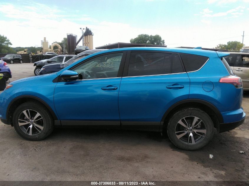 2018 TOYOTA RAV4 XLE - 2T3RFREV6JW815136