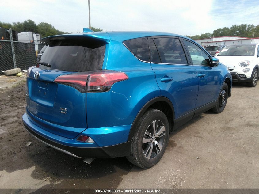 2018 TOYOTA RAV4 XLE - 2T3RFREV6JW815136