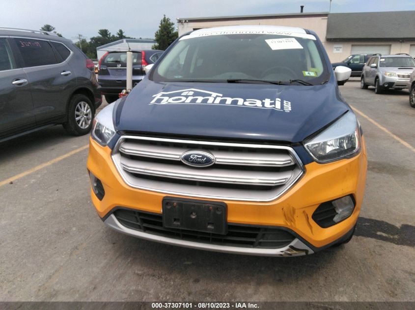 2017 FORD ESCAPE SE - 1FMCU9GDXHUD43672