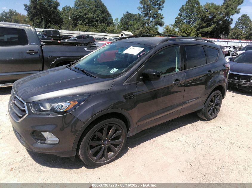 2018 FORD ESCAPE SE - 1FMCU0GD3JUD00373