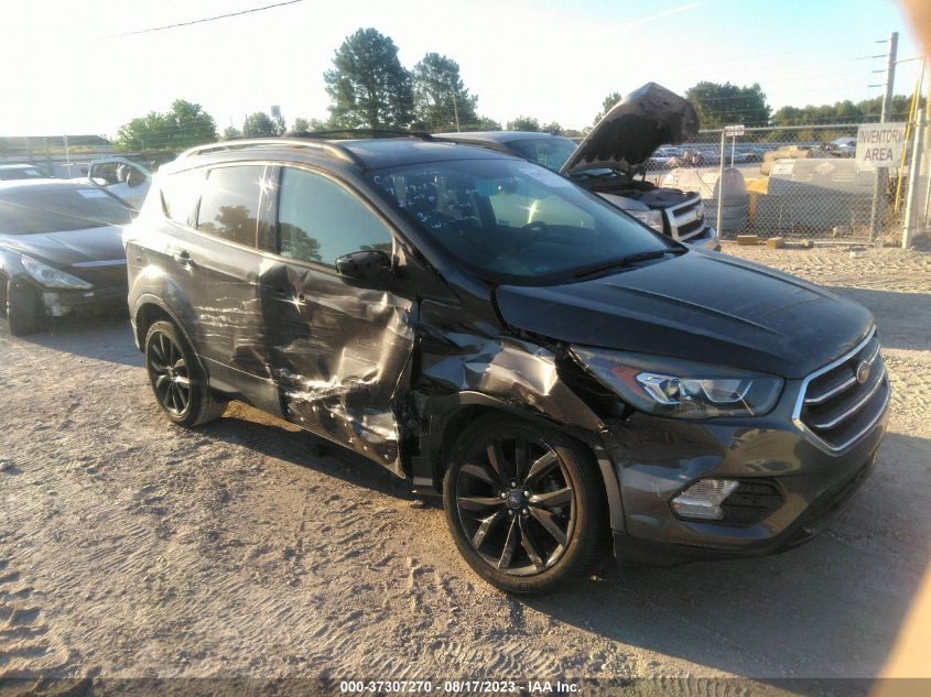 1FMCU0GD3JUD00373 2018 FORD ESCAPE - Image 1