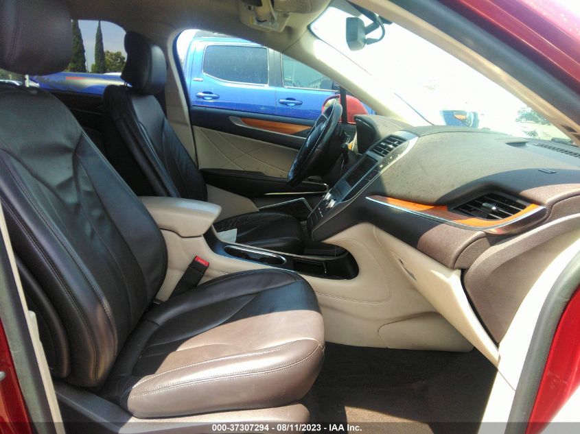 2019 LINCOLN MKC SELECT - 5LMCJ2C99KUL42700