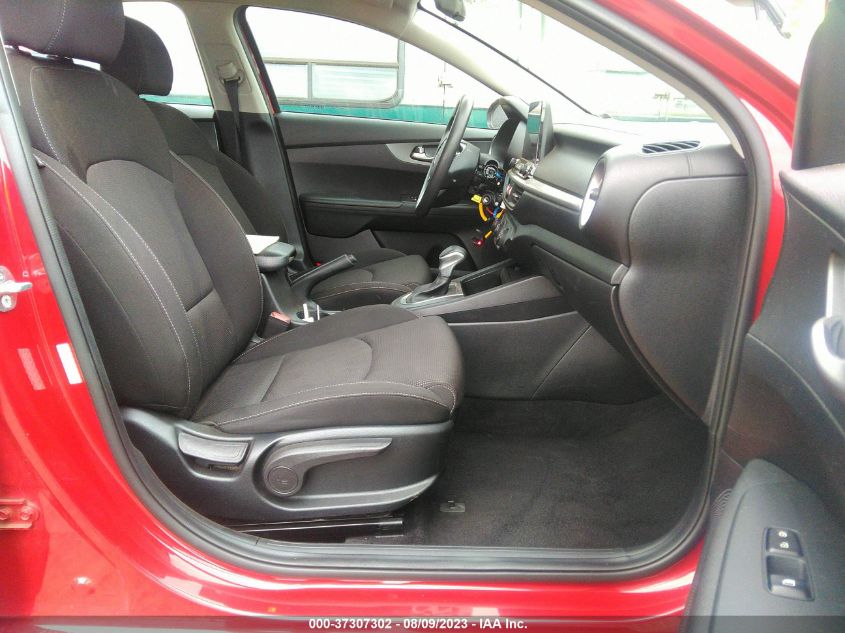 2021 KIA FORTE LXS - 3KPF24AD1ME283616