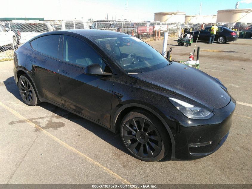 7SAYGAEEXNF532487 Tesla Model Y LONG RANGE