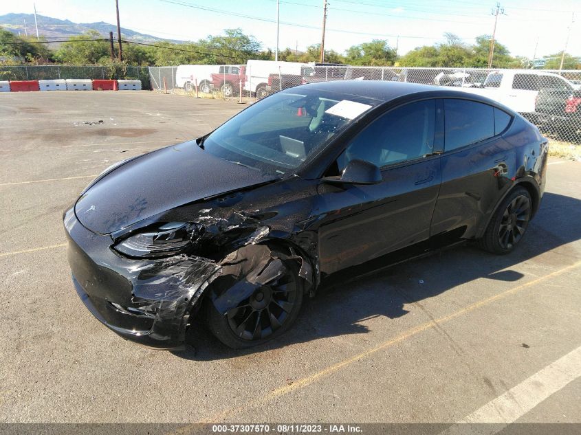 7SAYGAEEXNF532487 Tesla Model Y LONG RANGE 2