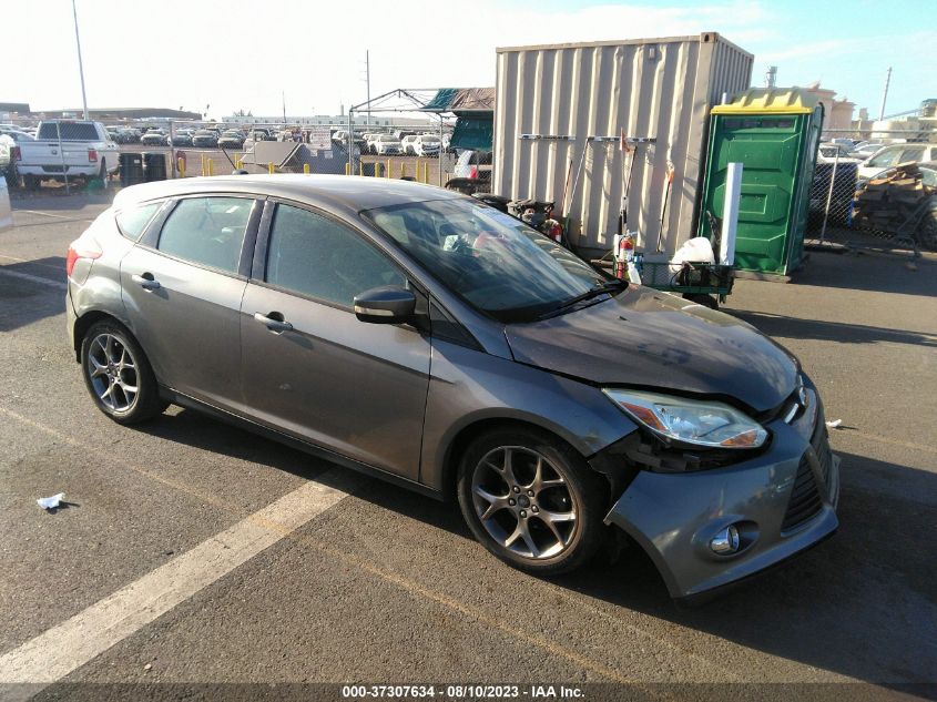 2014 FORD FOCUS SE - 1FADP3K24EL156891