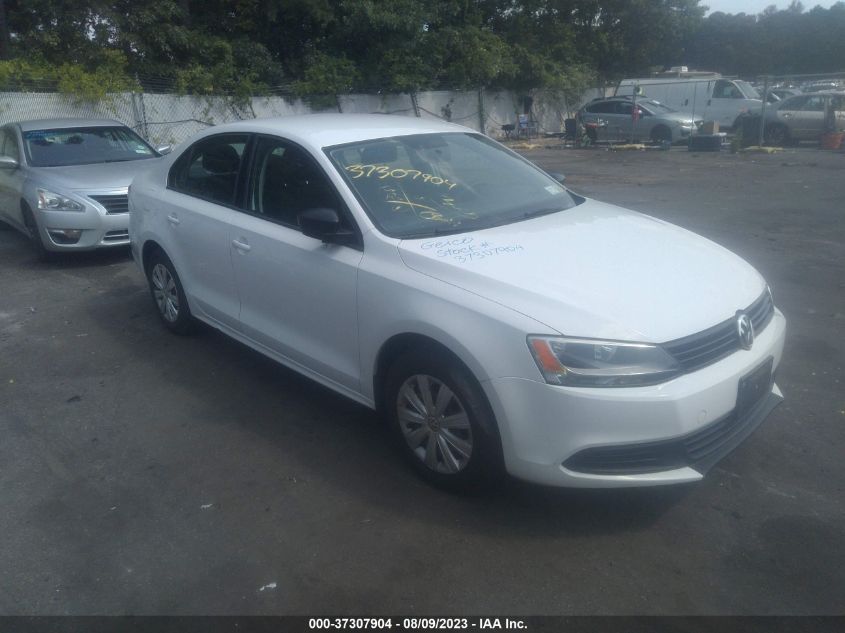 2014 VOLKSWAGEN JETTA SEDAN S - 3VW2K7AJ4EM434538