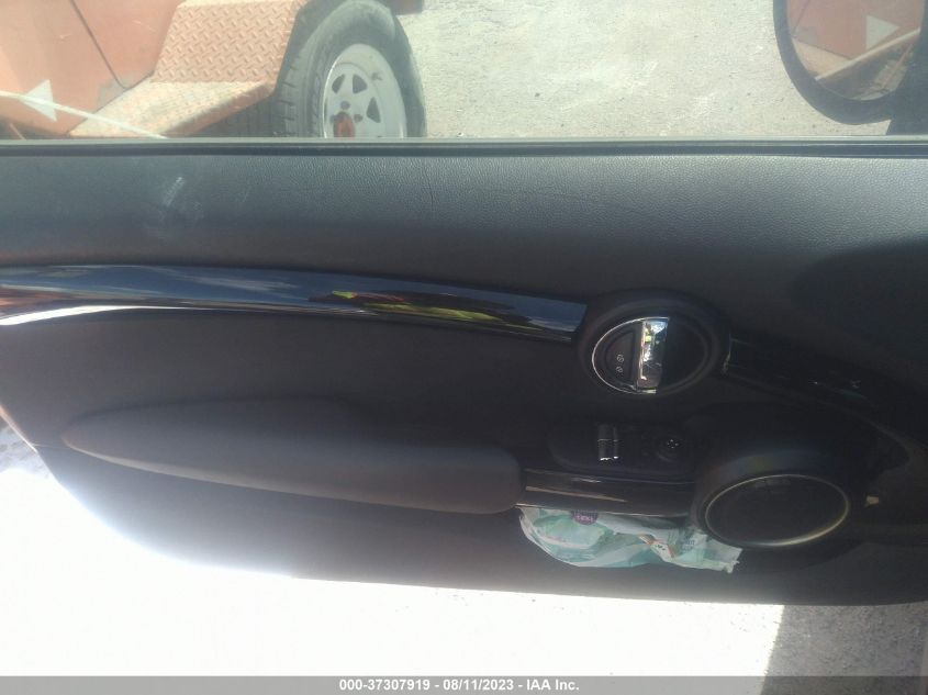 2015 MINI COOPER HARDTOP S - WMWXP7C53F2A37163