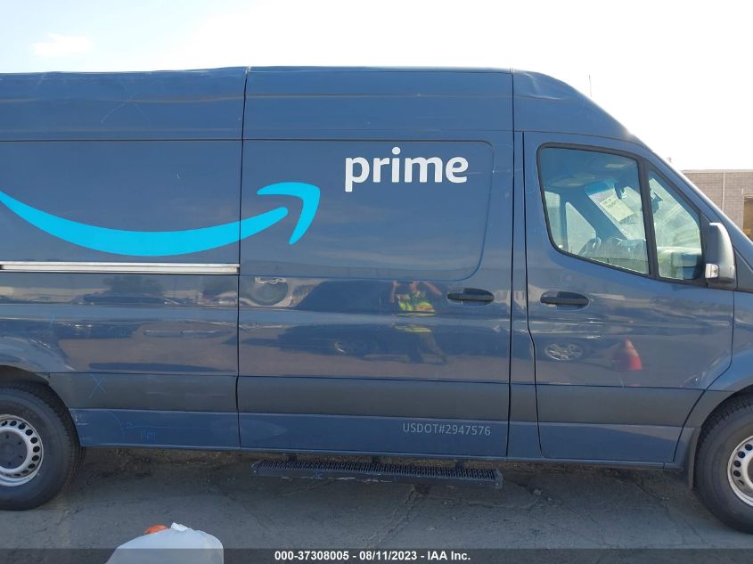 2019 MERCEDES-BENZ SPRINTER VAN WD4PF1CDXKT007384