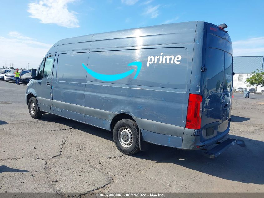 2019 MERCEDES-BENZ SPRINTER VAN WD4PF1CDXKT007384