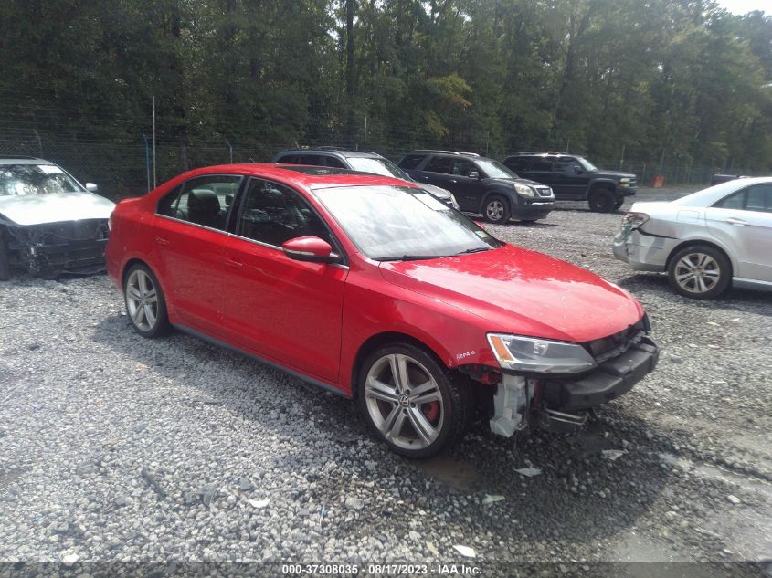 2015 VOLKSWAGEN JETTA SEDAN 2.0T GLI SE - 3VW5S7AJ3FM345560