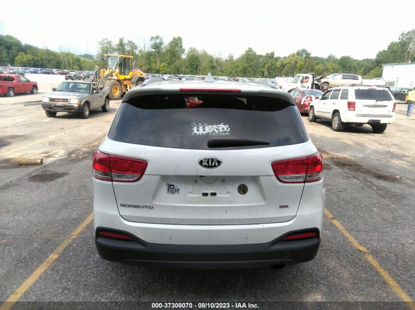 2016 KIA SORENTO LX - 5XYPGDA38GG108283