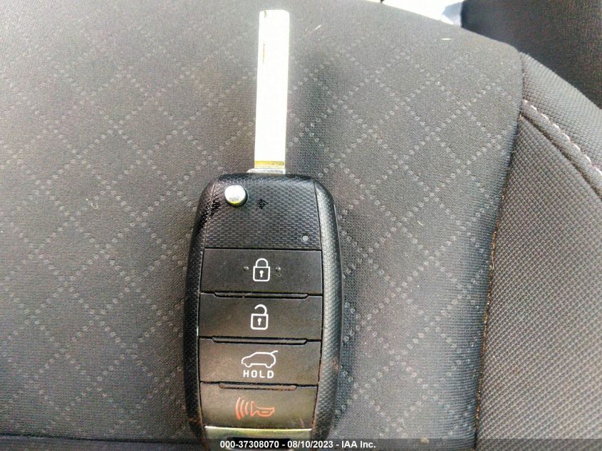 2016 KIA SORENTO LX - 5XYPGDA38GG108283