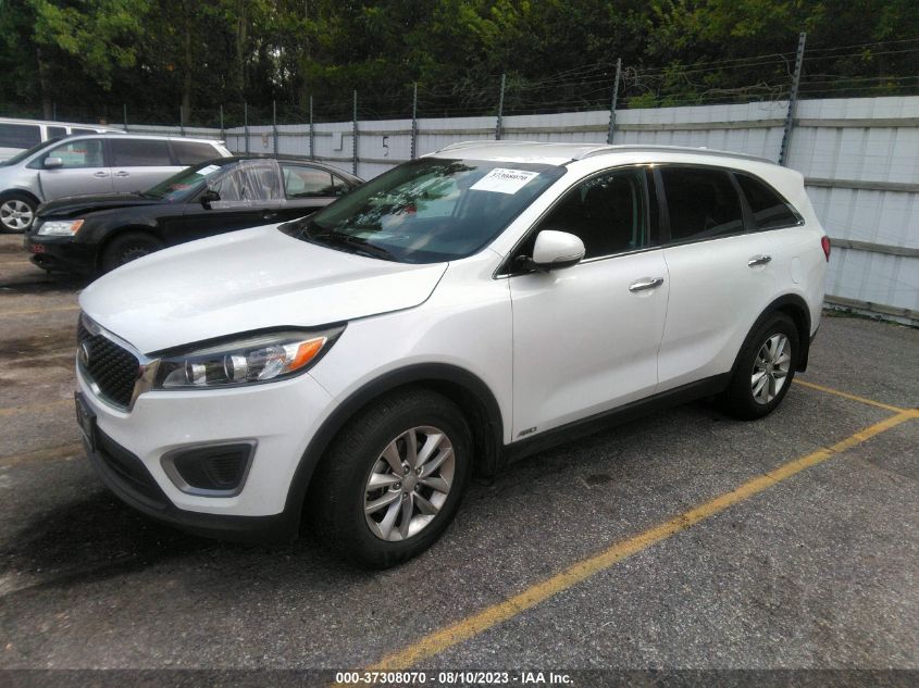 2016 KIA SORENTO LX - 5XYPGDA38GG108283