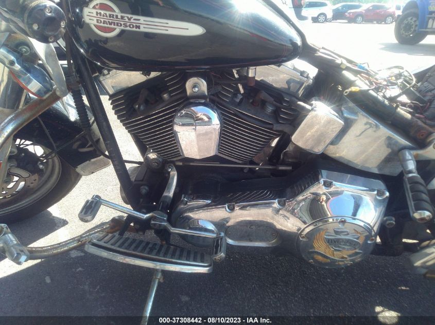 2002 HARLEY-DAVIDSON FLSTCI - 1HD1BWB182Y056729