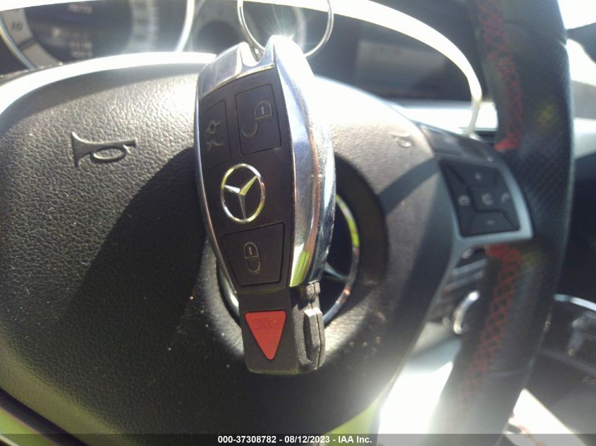 2014 MERCEDES-BENZ C 250 WDDGJ4HB4EG284388