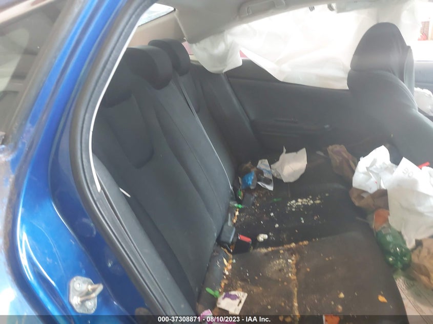 VIN 19XZE4F17KE033488 2019 HONDA INSIGHT LX