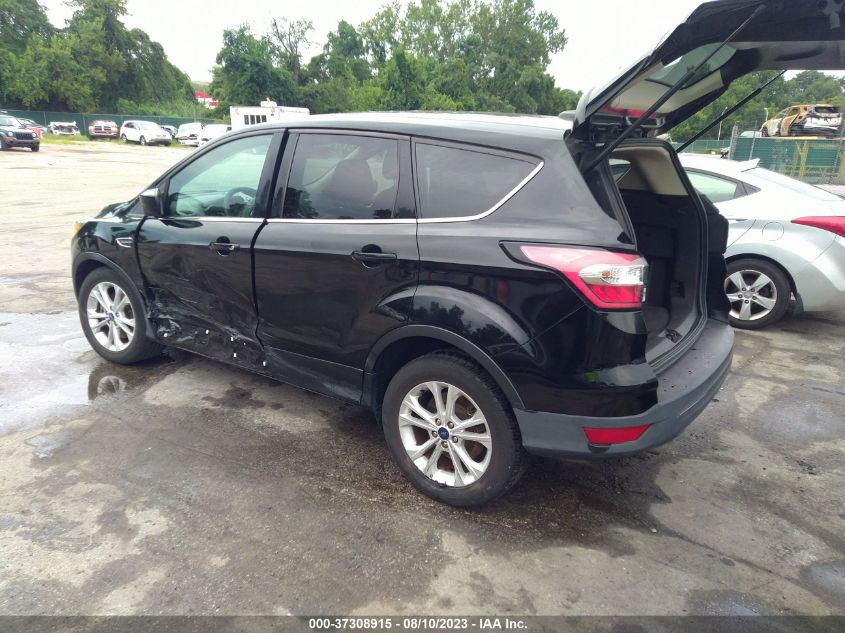 2017 FORD ESCAPE SE - 1FMCU9GD1HUD90198