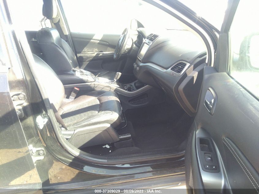 2020 DODGE JOURNEY CROSSROAD - 3C4PDCGB2LT267904