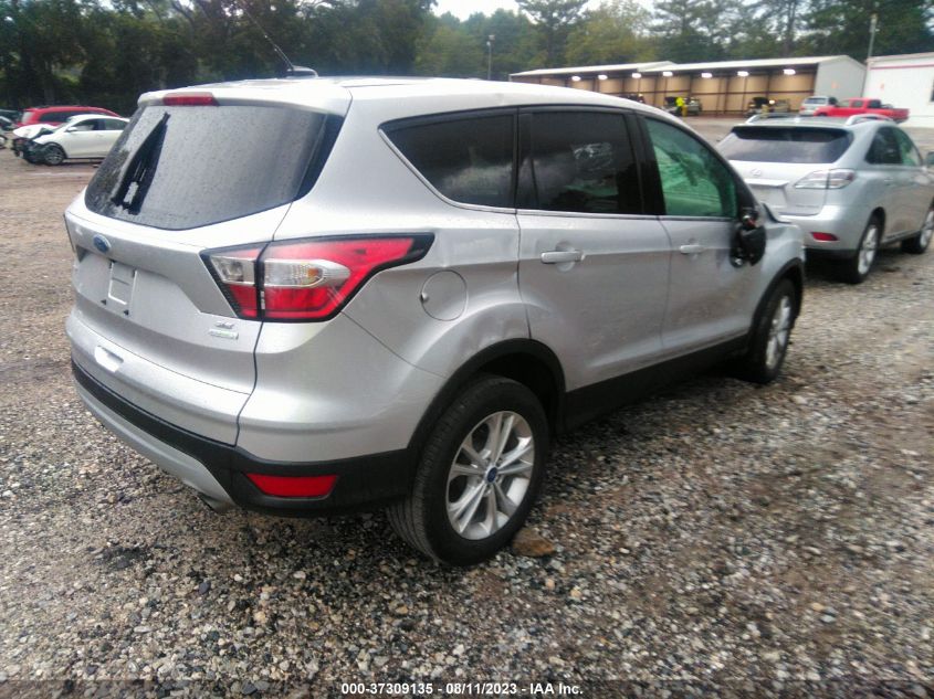 2017 FORD ESCAPE SE - 1FMCU0G98HUC65030