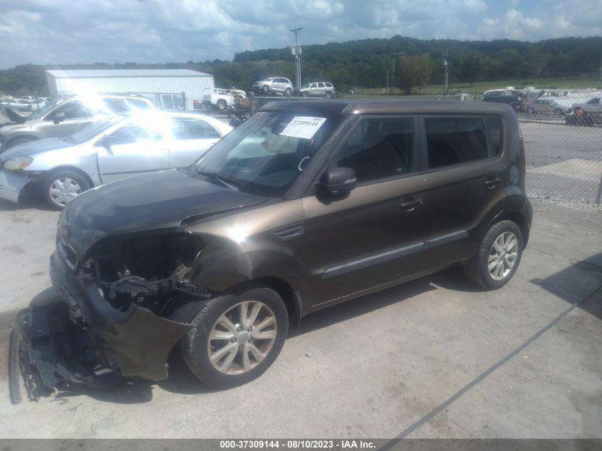 2013 KIA SOUL + - KNDJT2A67D7551100